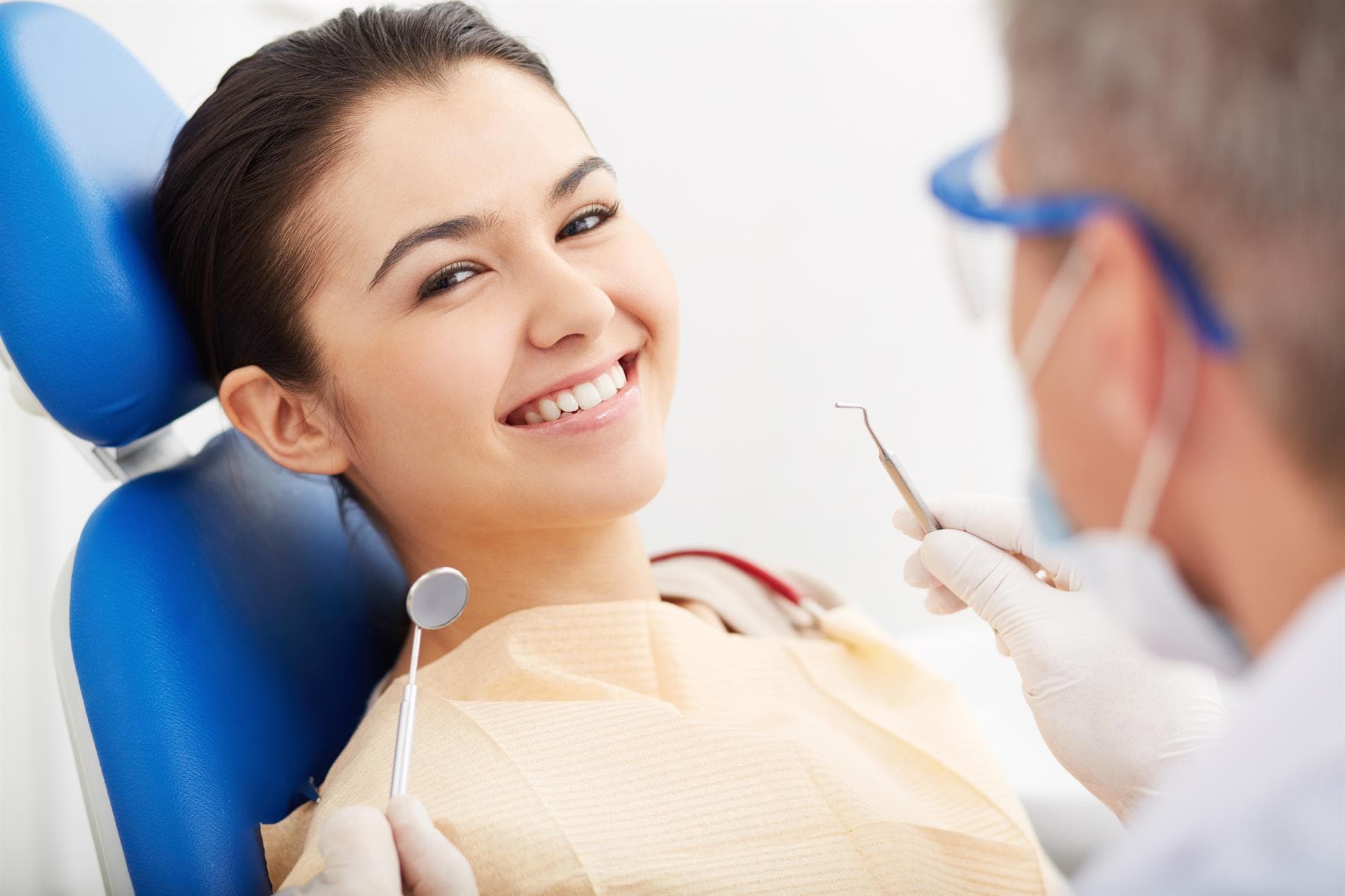 Servicios de estética dental y odontología general